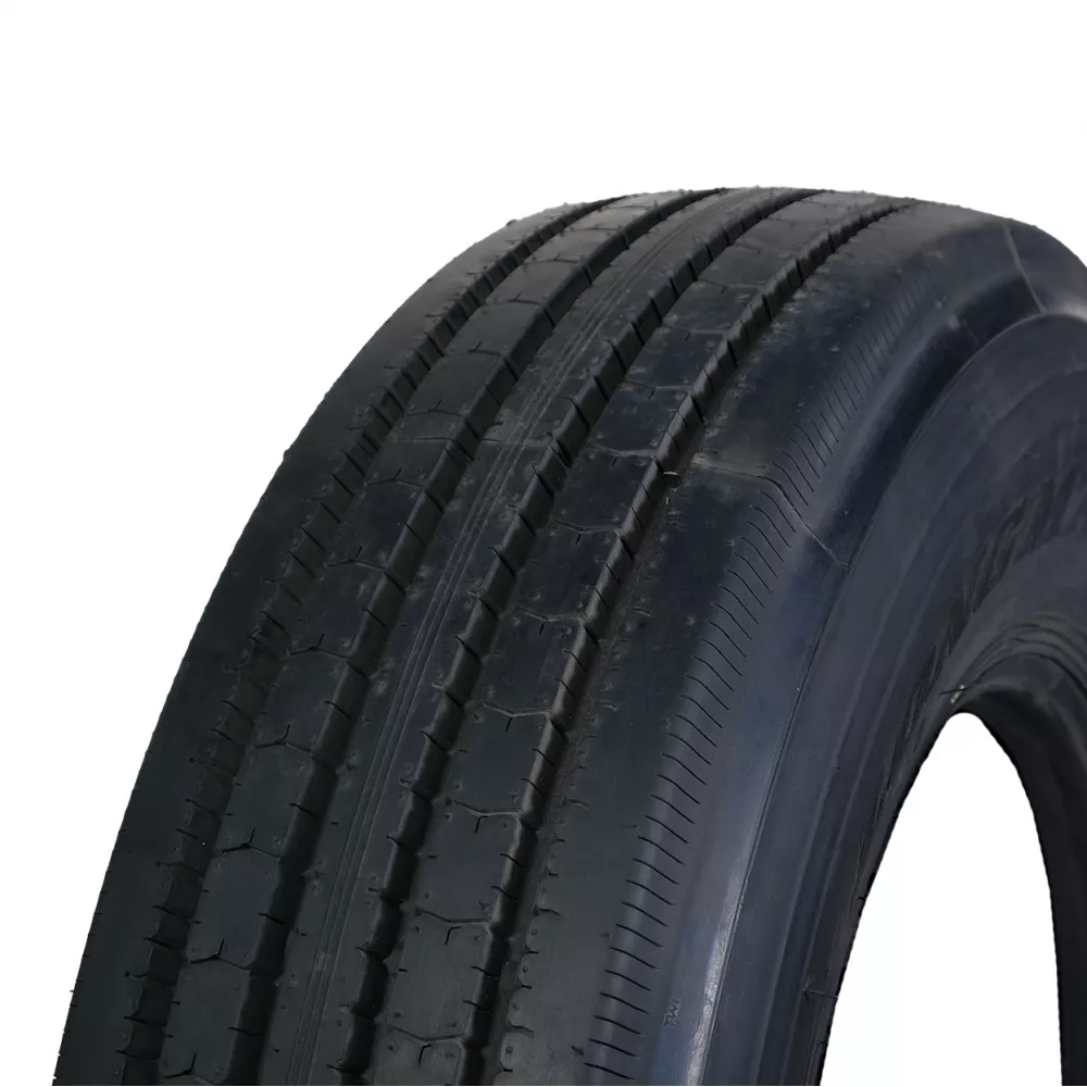 Грузовая шина 295/80 R22,5 Long March LM-216 18PR в Невьянске