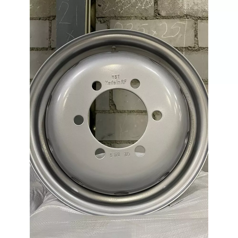 Диск 5,50х16  TREBL ET-105 PCD 6x170 D 130 в Невьянске