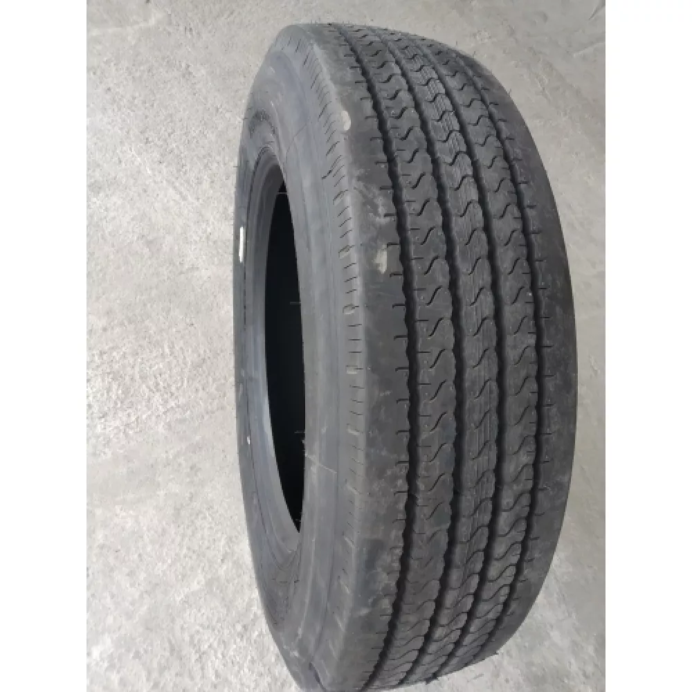 Грузовая шина 255/70 R22,5 Long March LM-120 16PR в Невьянске